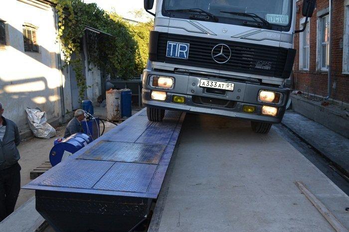 Одноколейный автомобилеразгрузчик БОРА-8